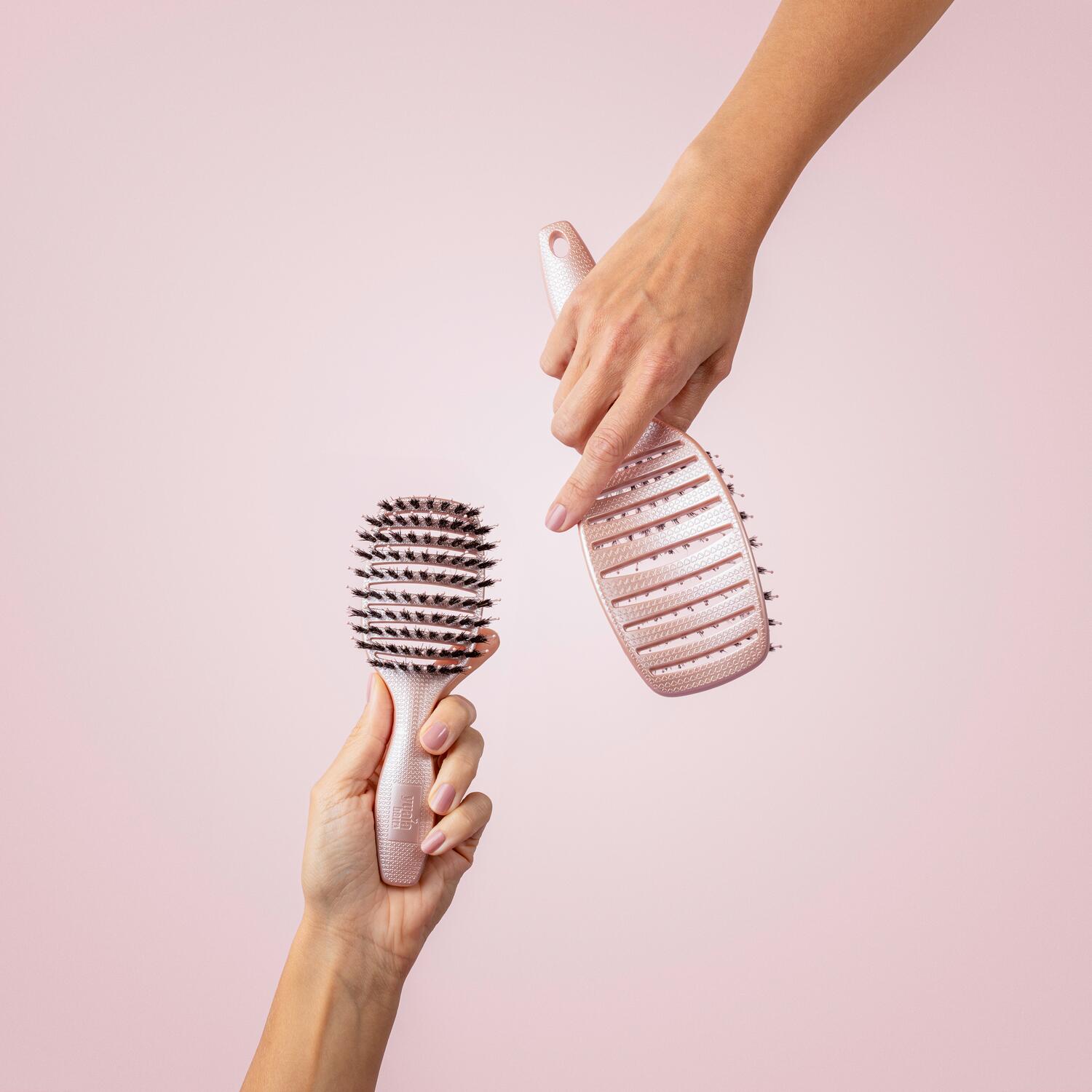 Mini Curvy hårbrøste - Shiny pink